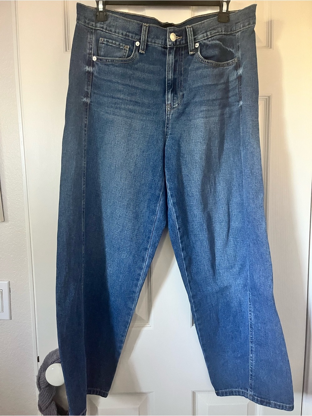 free assembly women’s wide leg high-rise jeans in dark blue